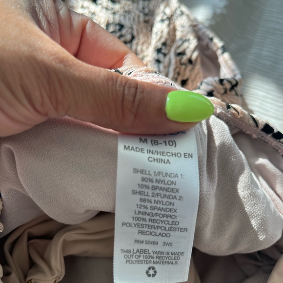 Swimsuit - Picture 3 of 3